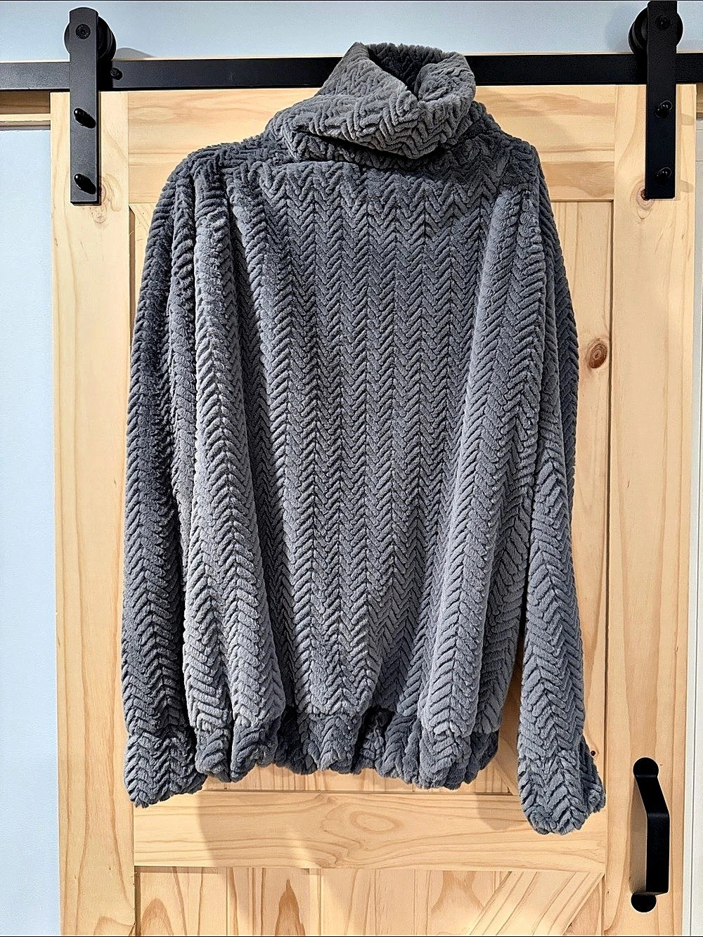 Dante Gray Chevron Fleece Jacket Size M-L Like New